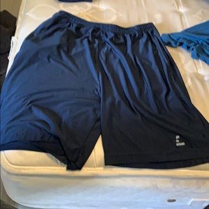 Cola dark blue shorts